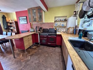 Photo 6- click for photo gallery